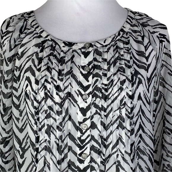 Grace Elements Chevron Striped Button Down Blouse - Picture 3 of 14